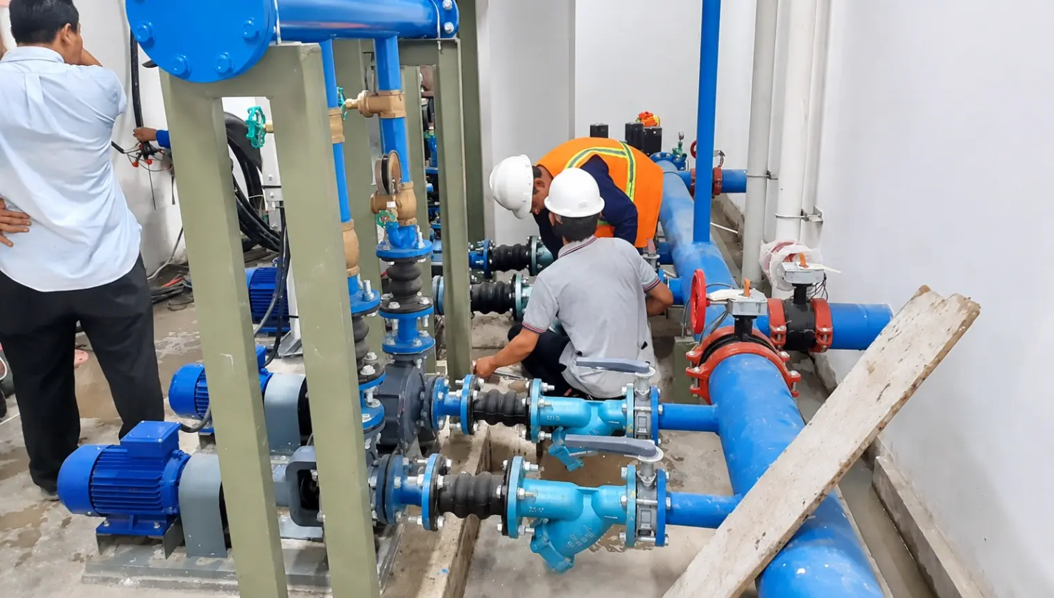Pekerjaan perakitan dan perbaikan unit pompa CV. Mitra Agung Teknik